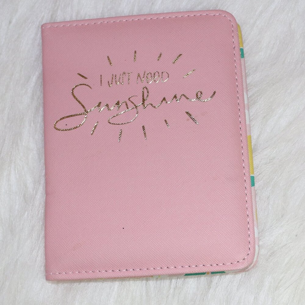 Target Pink Passport Cover – NWOT ✨🍋